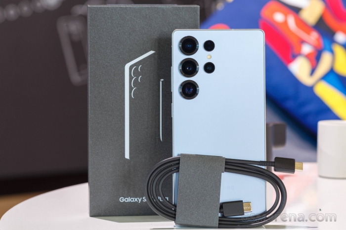 Giá đập hộp Galaxy S25 Ultra fullbox giảm mạnh 8 triệu cuối tháng 5, giá rẻ khiến iPhone 16 Pro Max hết cửa so kè 3 gia dap hop galaxy s25 ultra fullbox giam manh 8 trieu cuoi thang 5 gia re khien iphone 16 pro max het cua so ke