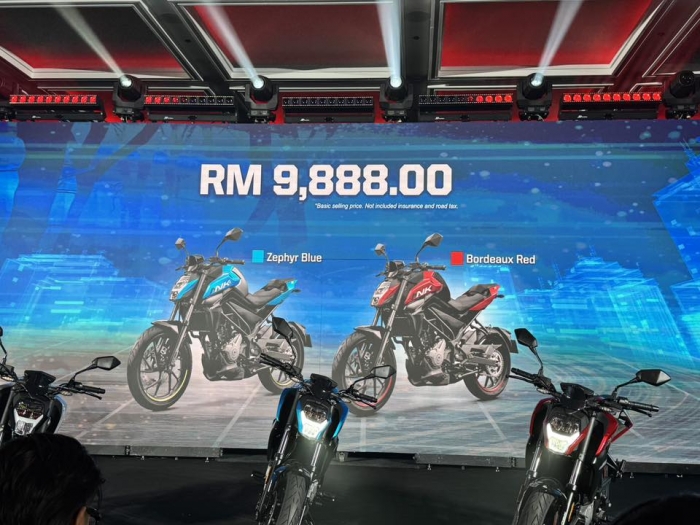 vua con tay 250cc moi chinh thuc ra mat gia 53 trieu dong khac che cung honda winner x va